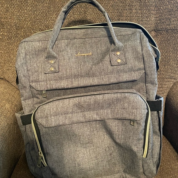 Loveland Diaper Bag with charging port - Picture 1 of 5